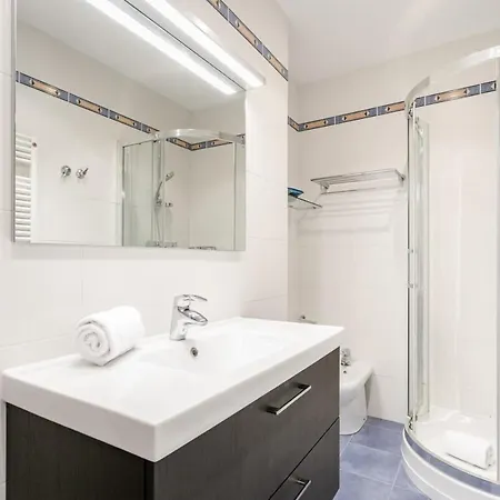 Apartment Fantastic 2 Bedroom 5 Minutes By Car From Plaza Catalunya Barcelona