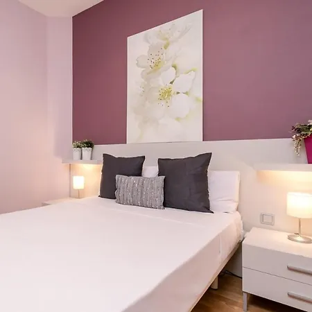 Fantastic 2 Bedroom 5 Minutes By Car From Plaza Catalunya